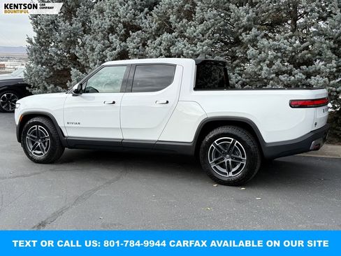 Used 2025 Rivian R1T Adventure image 5