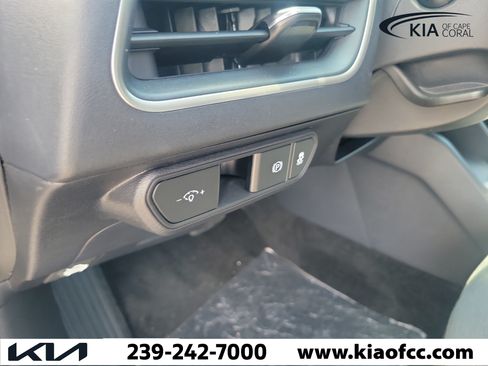 New 2026 Kia K4 FWD image 27
