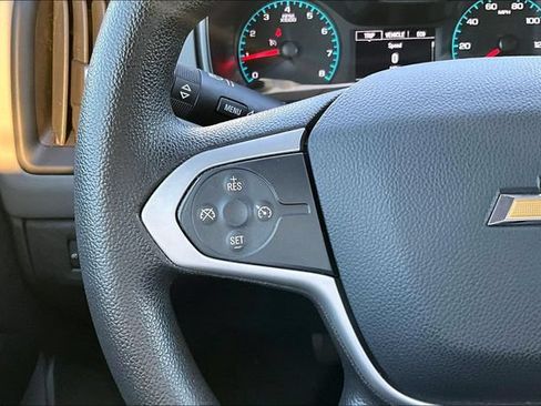 Used 2021 Chevrolet Colorado W/T w/ WT Convenience Package RWD image 12