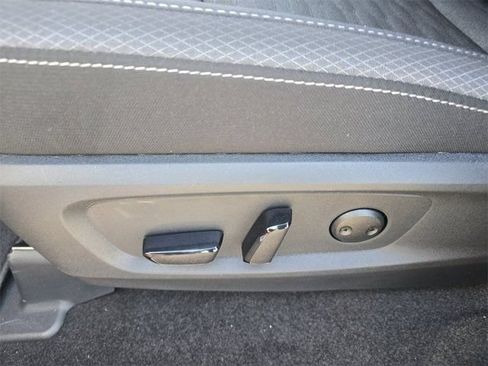 New 2026 Nissan Pathfinder SV w/ Cargo Package FWD image 11