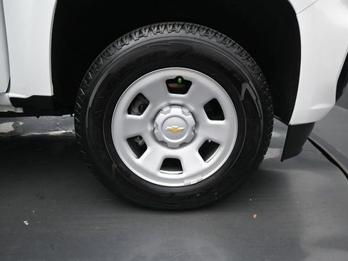 Used 2022 Chevrolet Colorado W/T image 16