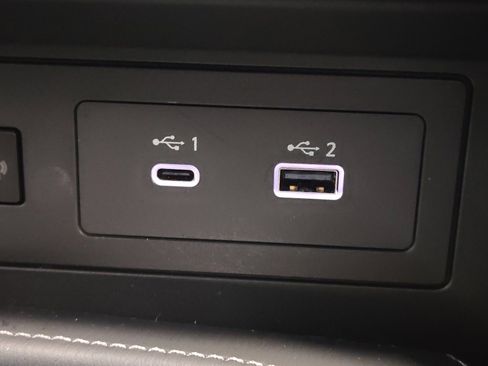 Used 2024 Nissan Armada Platinum w/ Captain's Chairs Package image 23