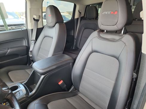 Used 2022 GMC Canyon AT4 w/ Trailering Package AWD/4WD image 16