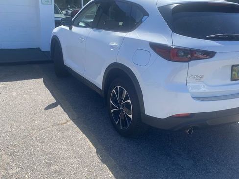 Certified 2022 MAZDA CX-5 AWD 2.5 S w/ Premium Plus Pkg image 3