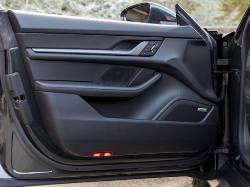 New 2026 Porsche Taycan AWD/4WD image 21