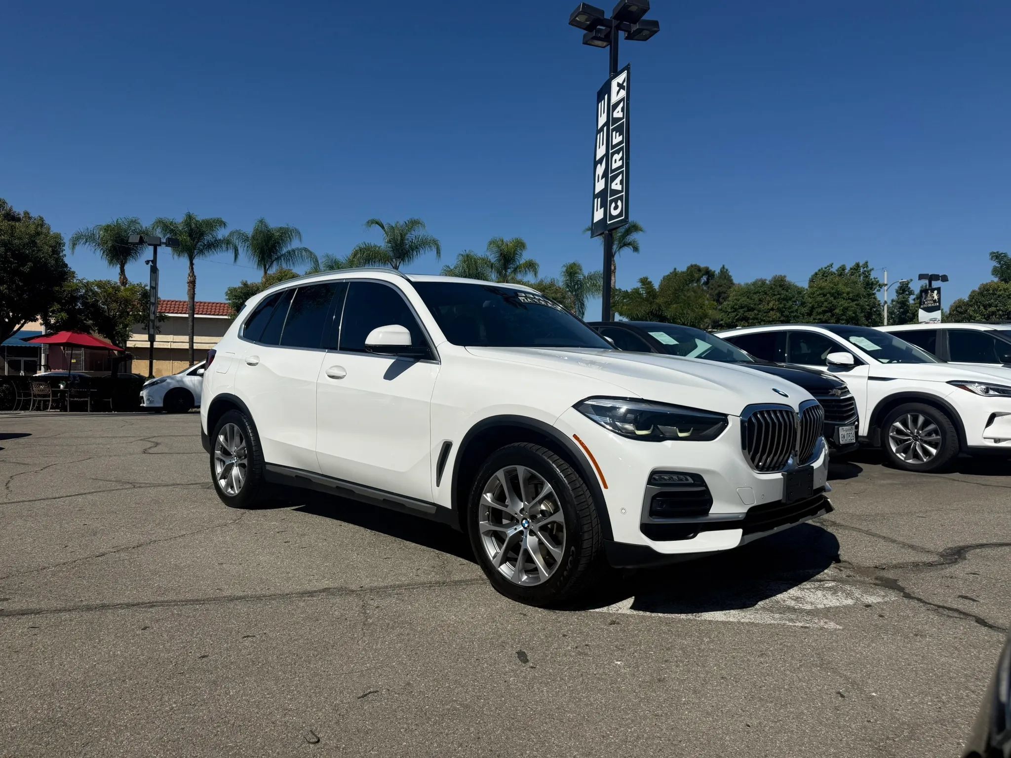 Used 2020 BMW X5 sDrive40i w/ Convenience Package RWD image 3