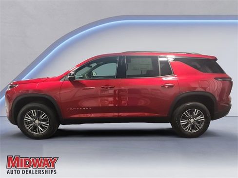 New 2026 Chevrolet Traverse LT w/ Driver Confidence Package image 2