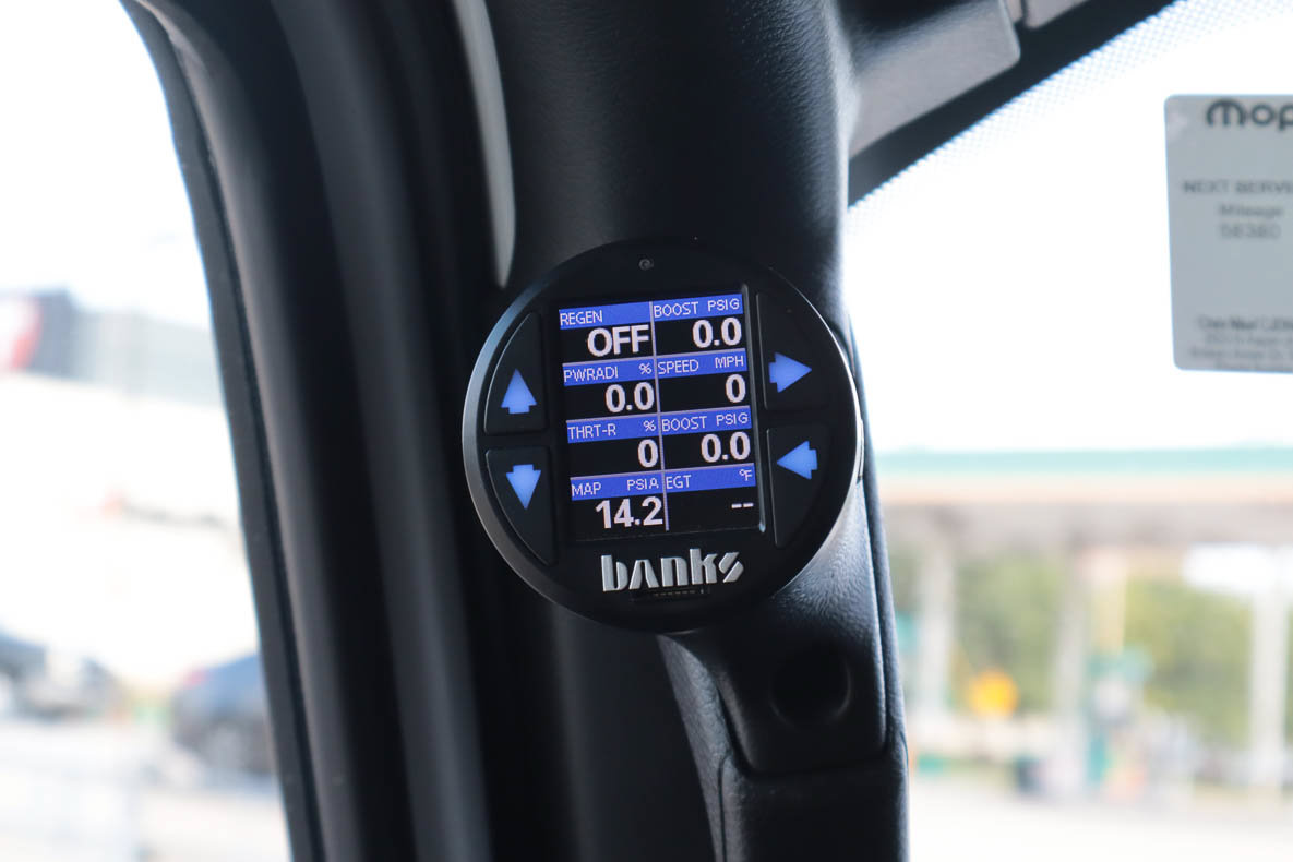 Used 2020 Jeep Wrangler Unlimited Rubicon w/ Dual Top Group AWD/4WD image 34
