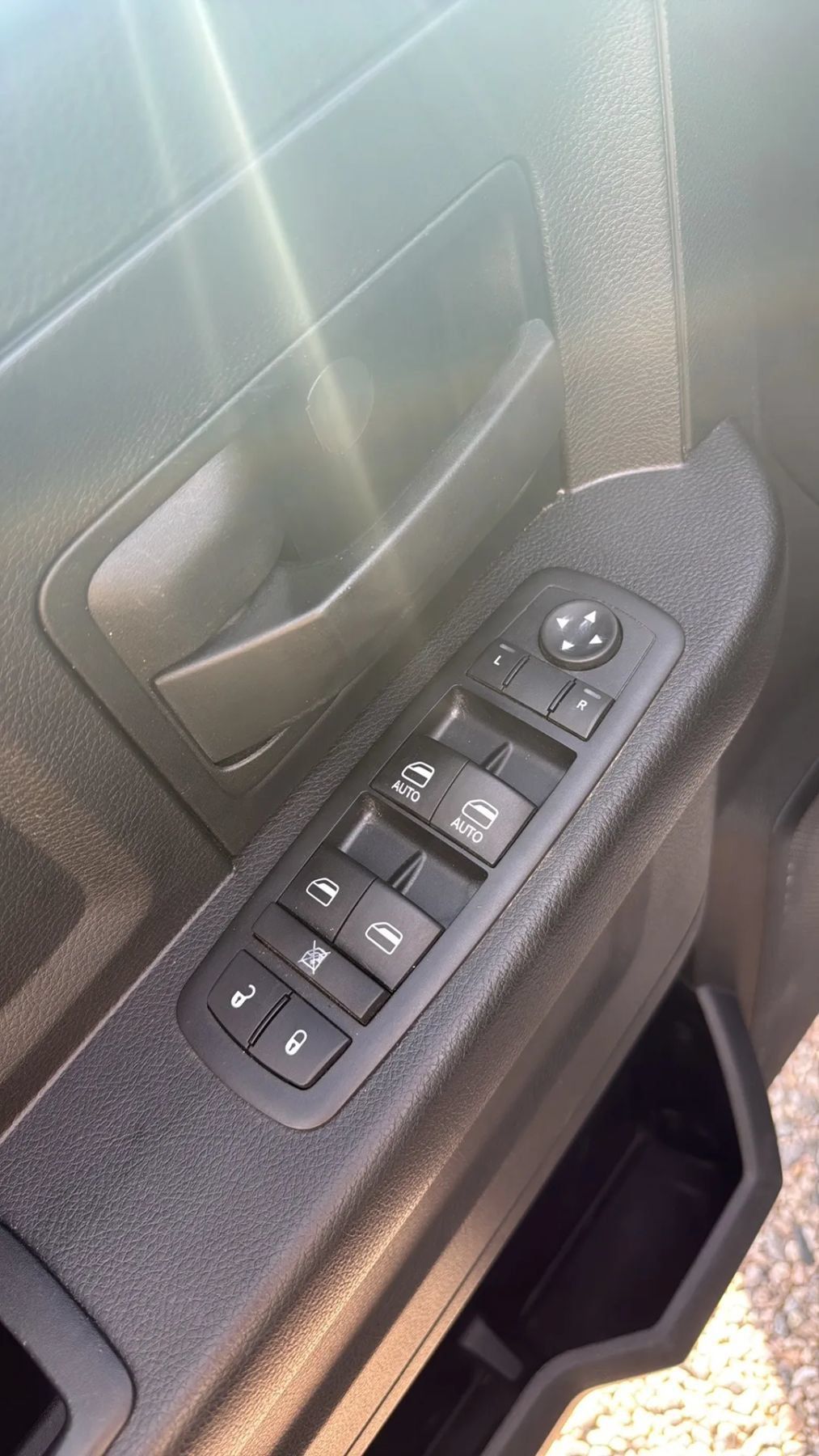 Used 2016 RAM 1500 Tradesman w/ Popular Equipment Group AWD/4WD image 14