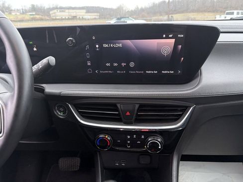 Used 2024 Buick Encore GX Sport Touring image 28