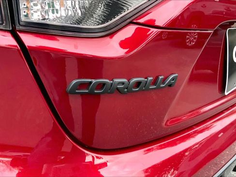 Used 2026 Toyota Corolla SE image 29