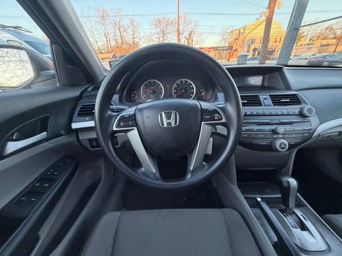 Used 2012 Honda Accord LX image 28