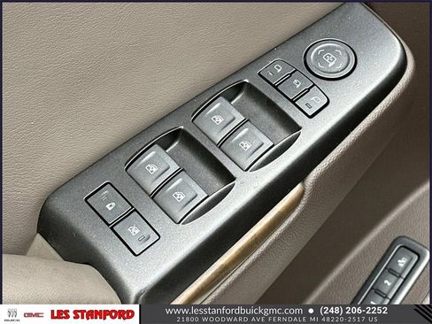 Used 2018 GMC Yukon Denali w/ Denali Ultimate Package image 18