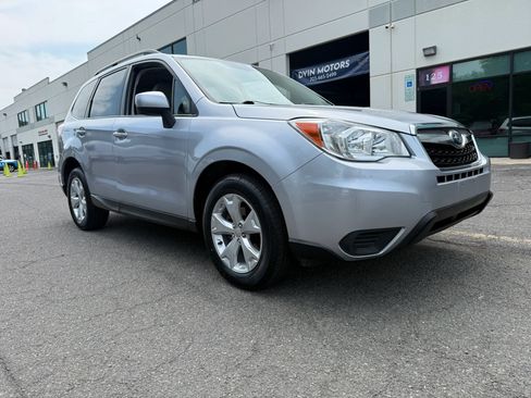 Used 2015 Subaru Forester 2.5i Premium w/ Popular Package #1 AWD/4WD image 2