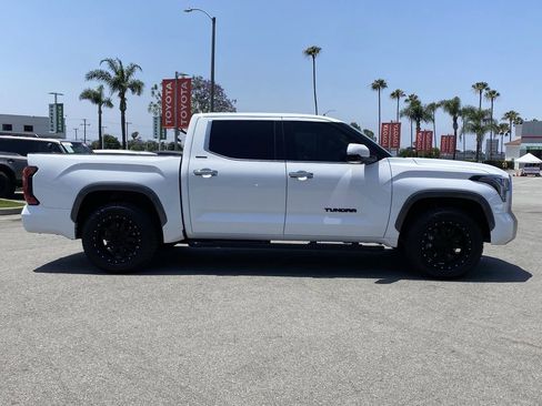 Used 2023 Toyota Tundra Limited AWD/4WD image 42