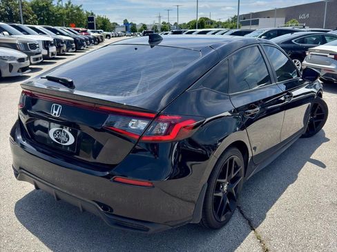 Used 2023 Honda Civic Sport image 5
