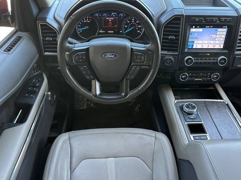 Used 2019 Ford Expedition Limited w/ Texas Edition Package RWD image 14