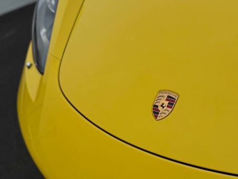 Used 2021 Porsche 718 Boxster S image 31