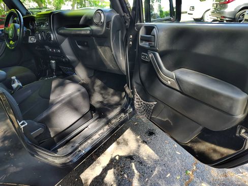 Used 2014 Jeep Wrangler Sport w/ Quick Order Package 24S image 18