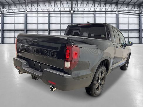 New 2026 Honda Ridgeline Black Edition image 5