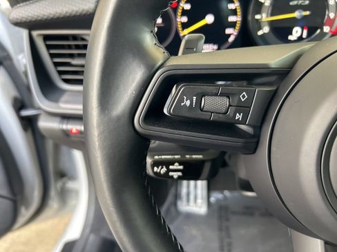 Used 2022 Porsche 911 GT3 RWD image 46