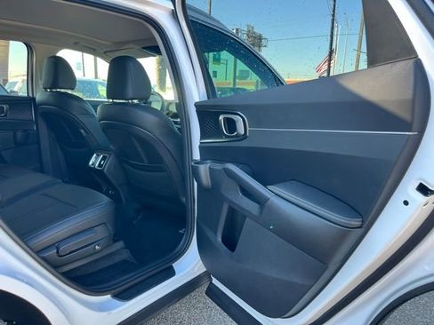 New 2026 Kia Sorento S w/ S Panoramic Sunroof Package FWD image 19