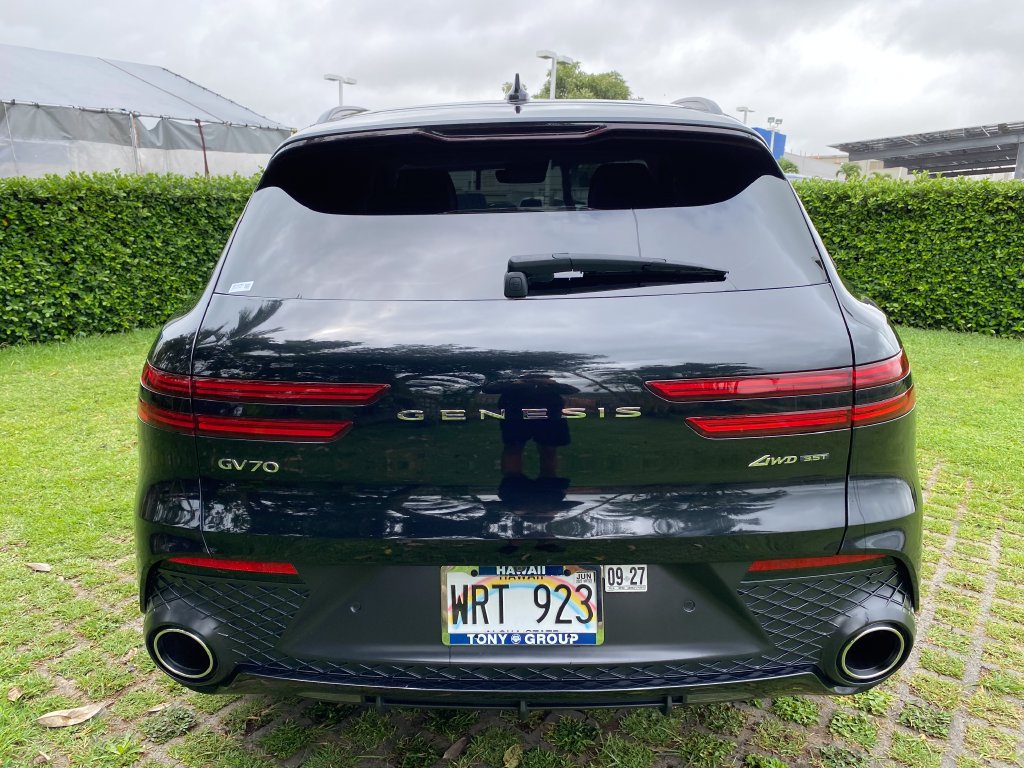 Used 2023 Genesis GV70 3.5T Sport w/ Sport Advanced Package AWD/4WD image 24
