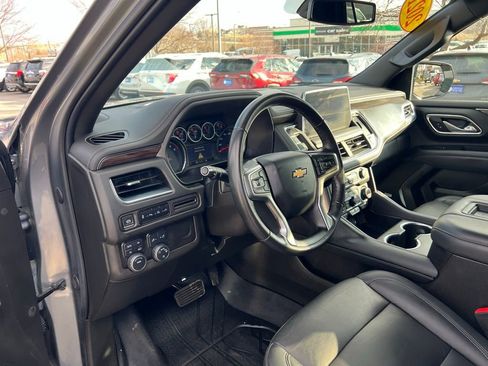 Used 2021 Chevrolet Tahoe LT w/ Rear Media and Nav Package image 17