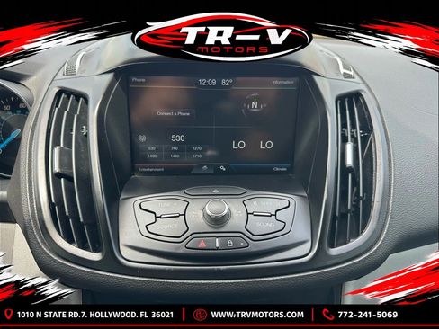 Used 2014 Ford Escape SE w/ Equipment Group 201A FWD image 18