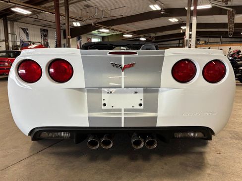 Used 2013 Chevrolet Corvette 427 w/ 1SC Preferred Equipment Group RWD image 33
