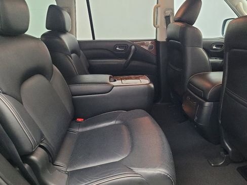 Used 2018 INFINITI QX80 Signature Edition w/ All Season Package image 19