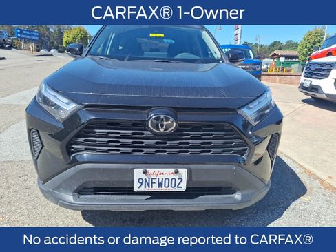 Used 2024 Toyota RAV4 XLE FWD image 2