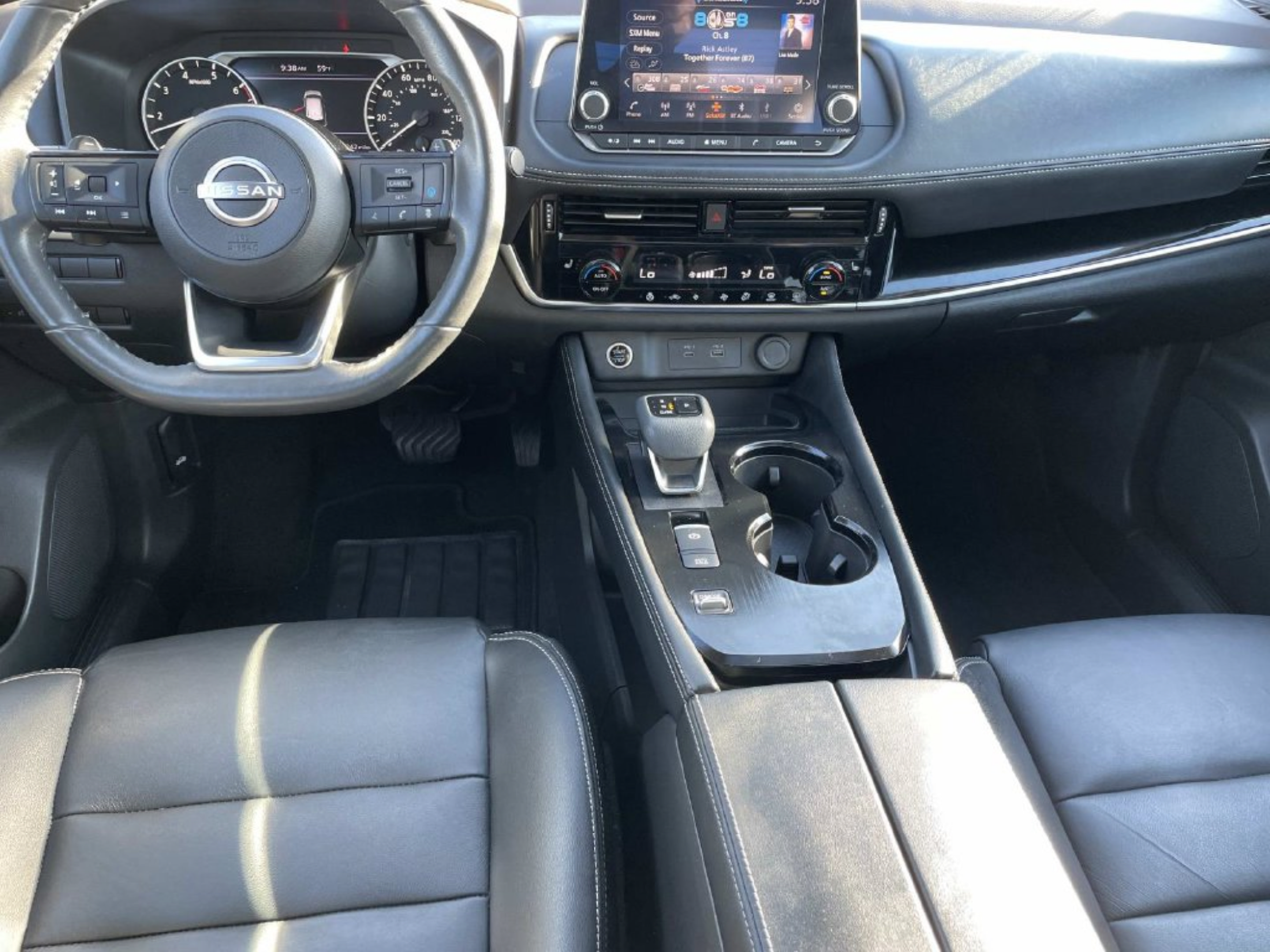 Used 2023 Nissan Rogue SL FWD image 10