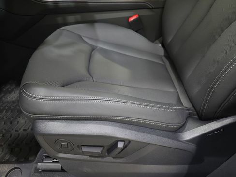 New 2026 Audi Q8 Premium Plus AWD/4WD image 29