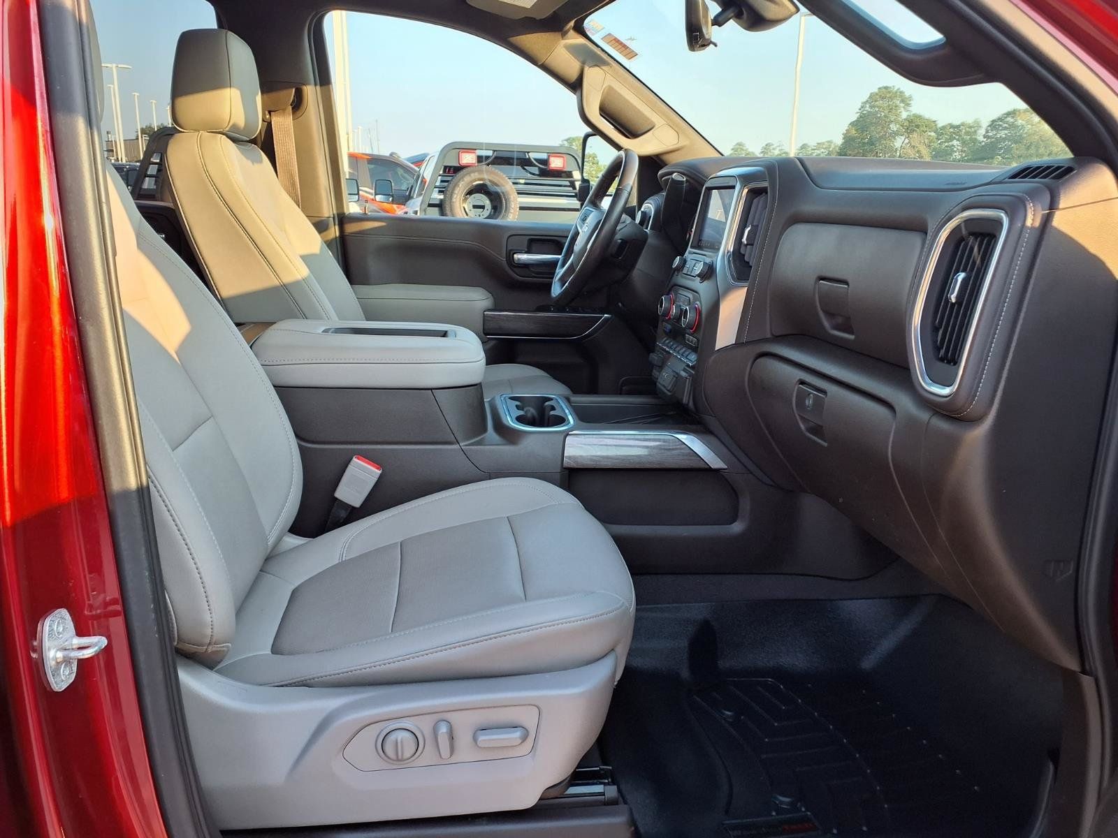 Used 2022 Chevrolet Silverado 3500 LTZ w/ LTZ Texas Edition AWD/4WD image 21