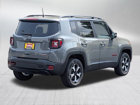 Used 2022 Jeep Renegade Trailhawk AWD/4WD image 7