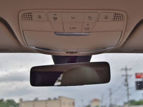 Used 2021 Mercedes-Benz C 300 4MATIC Sedan w/ Premium Package image 34