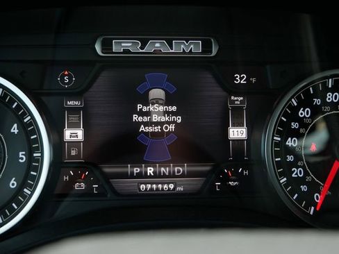 Certified 2020 RAM 1500 Big Horn image 30