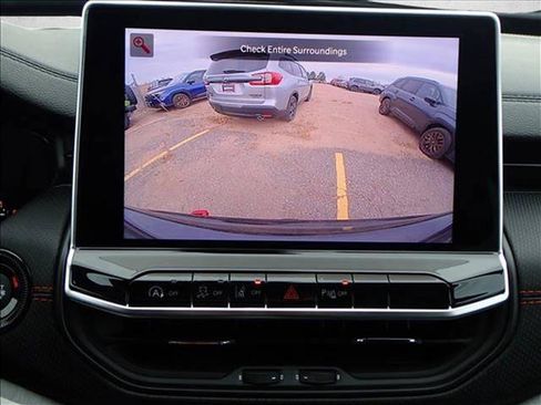 New 2026 Jeep Compass Trailhawk w/ Sun, Sound & Navigation Group AWD/4WD image 19