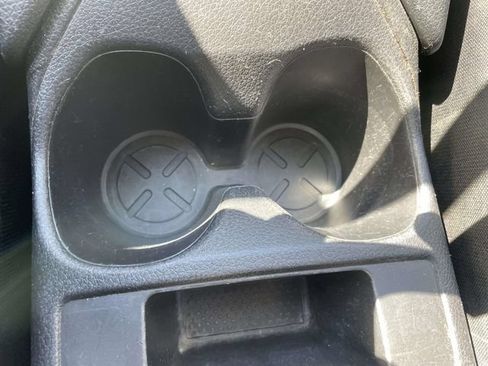 Used 2020 Nissan Rogue Sport S FWD image 33