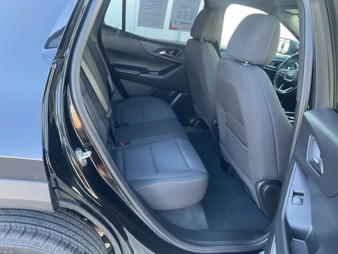 Used 2025 Chevrolet Equinox LT AWD/4WD image 29