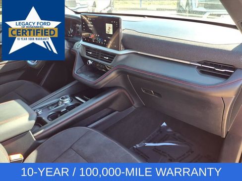 Used 2025 Ford Explorer ST AWD/4WD image 30