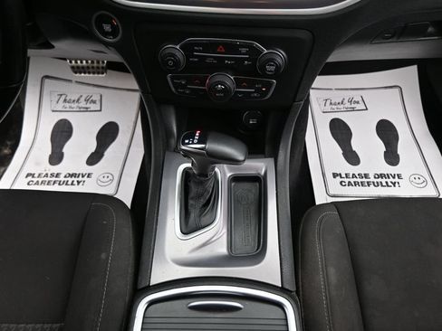 Used 2022 Dodge Charger R/T RWD image 14