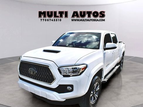 Used 2019 Toyota Tacoma TRD Sport image 8