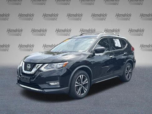 Used 2020 Nissan Rogue SV w/ Sun & Sound Touring Package AWD/4WD image 5