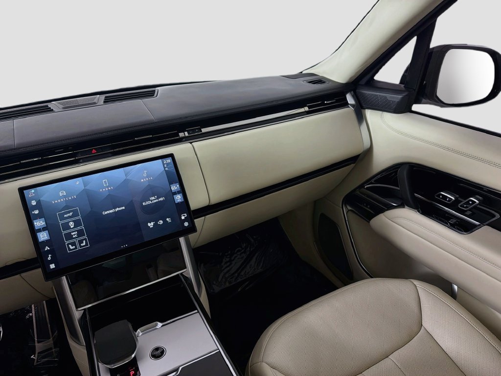 Certified 2024 Land Rover Range Rover Long Wheelbase Autobiography AWD/4WD image 25
