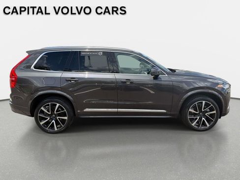 Used 2023 Volvo XC90 B6 Plus AWD/4WD image 4