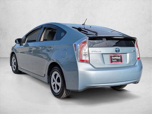 Used 2013 Toyota Prius Two FWD image 8