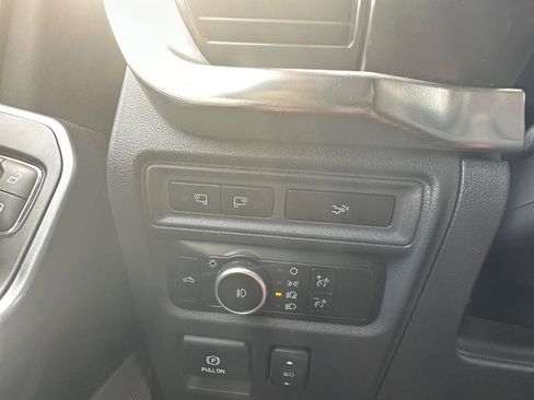 Used 2023 Ford F150 Lariat image 25