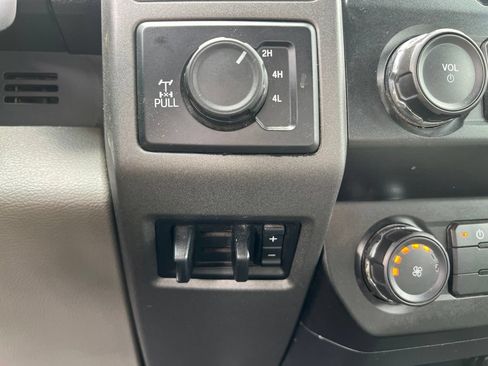 Used 2019 Ford F250 XL w/ STX Appearance Package AWD/4WD image 32